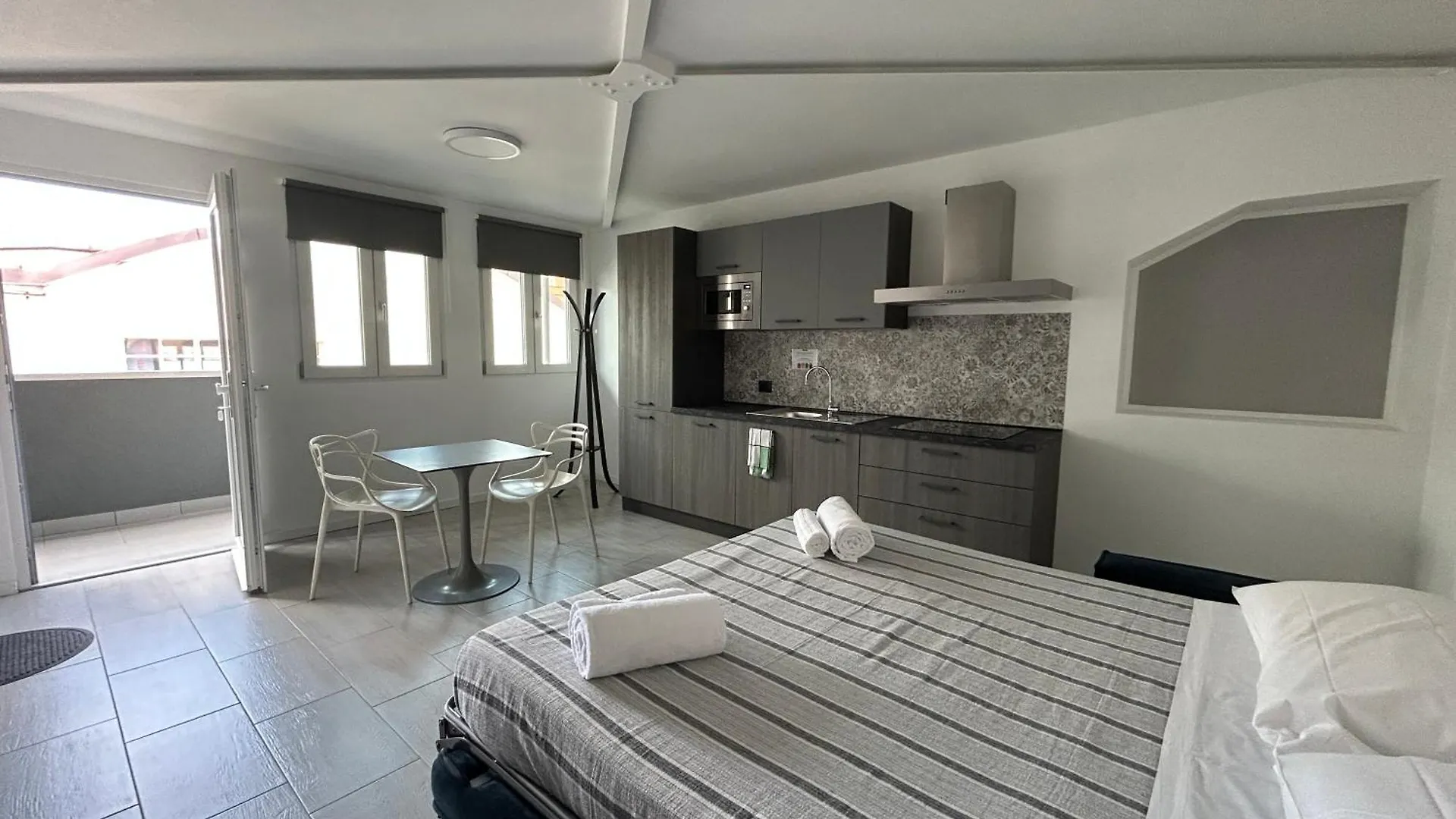 Aparthotel Corridoni33 - Immobili E Soluzioni Rent Bergamo Itálie