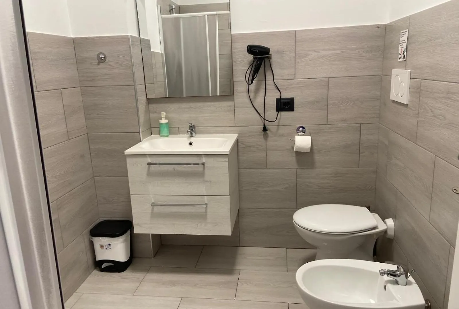 Aparthotel Corridoni33 - Immobili E Soluzioni Rent Bergamo 0*,